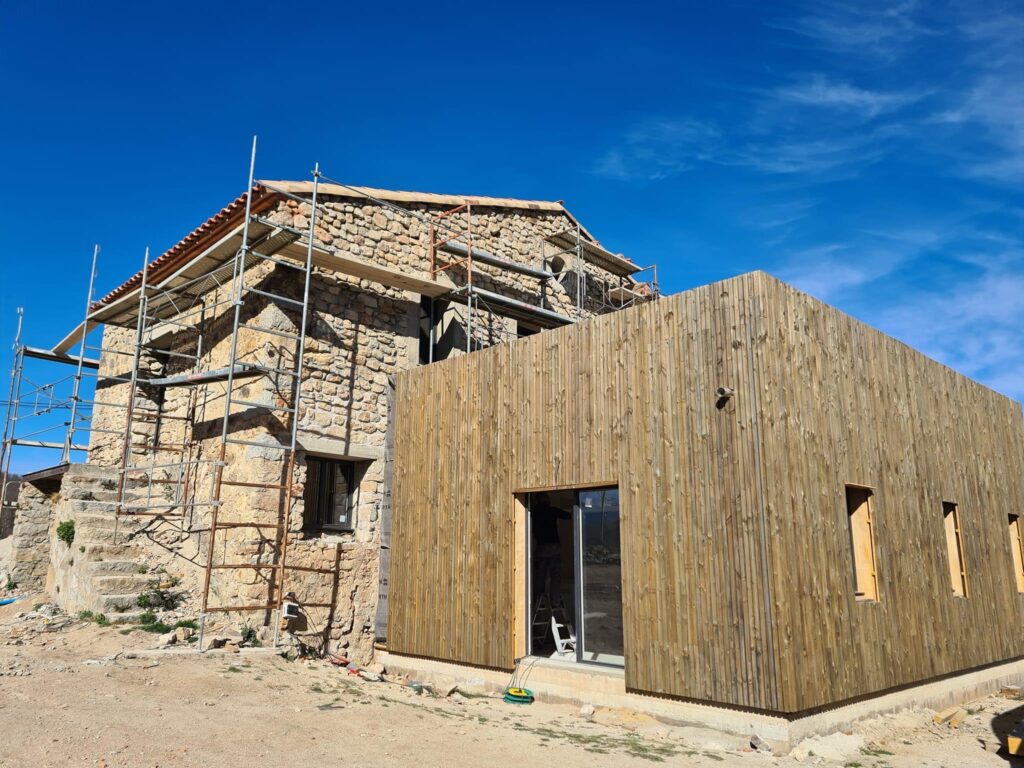 Rénovation complète à Saint-Laurent-de-Cerdans