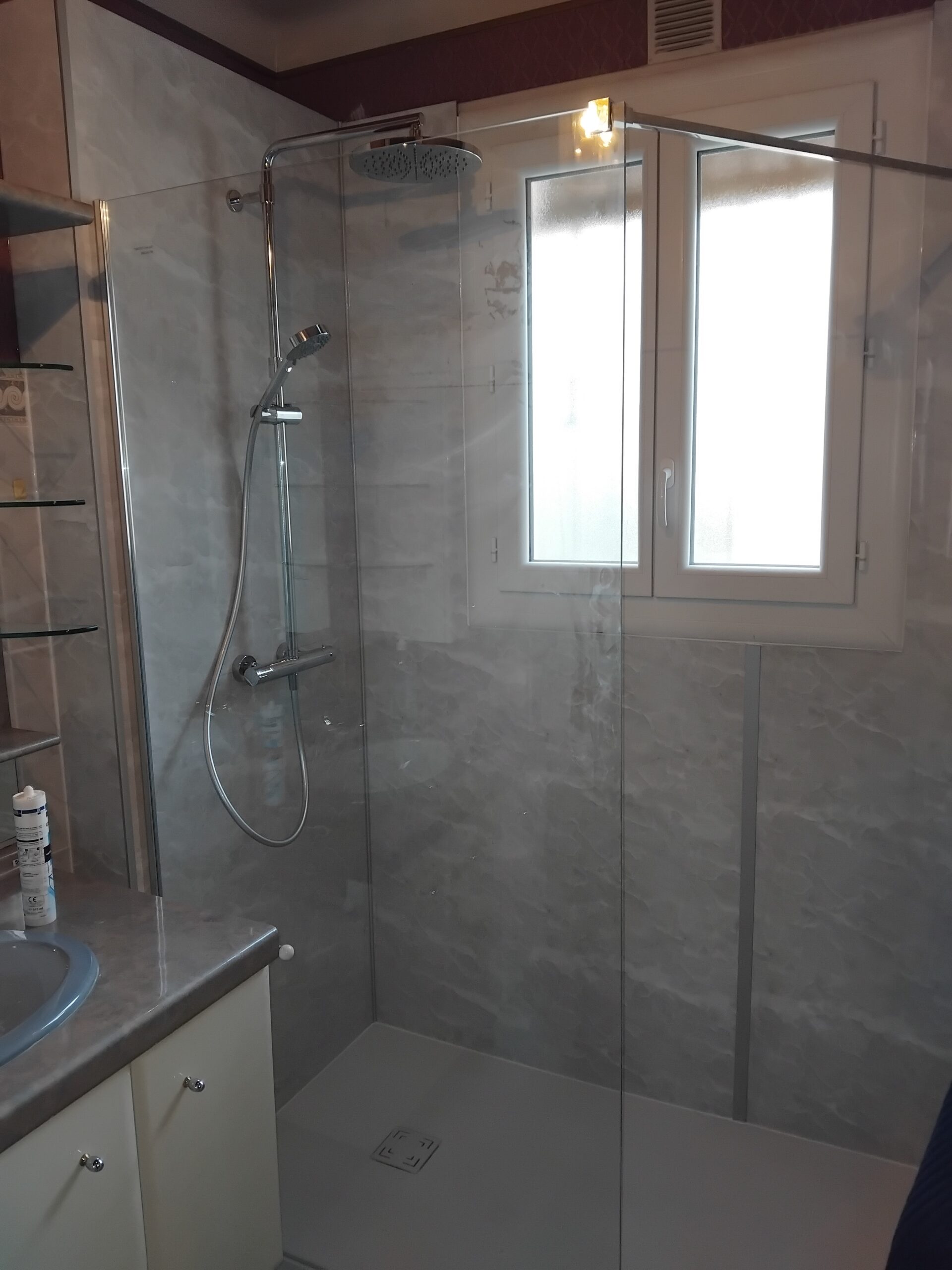 Installation d'une douche à Céret