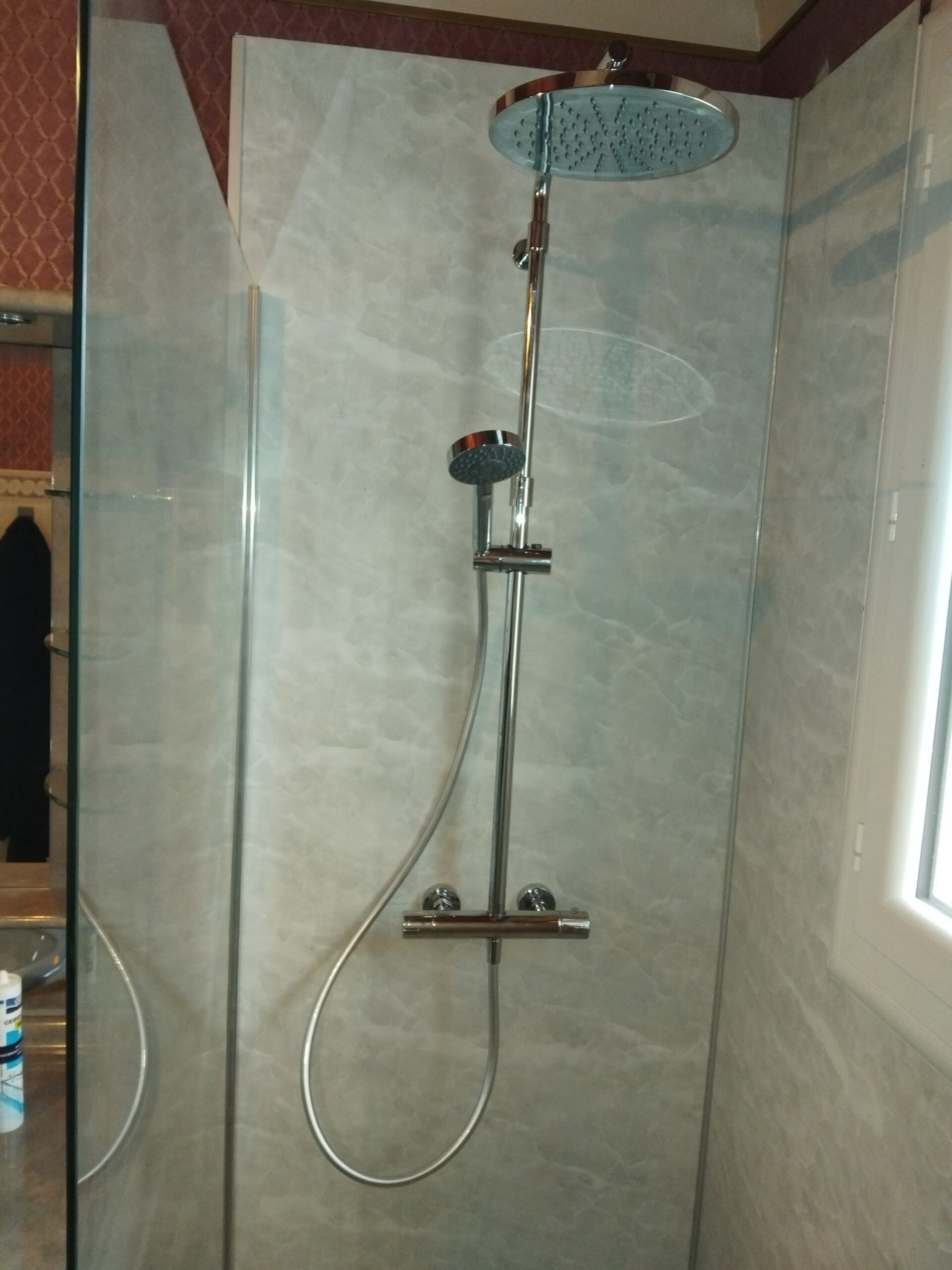 Installation d'une douche à Céret