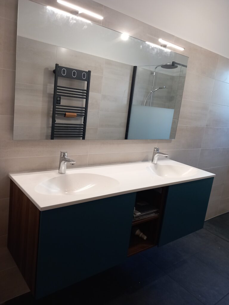 Plombier Arles-sur-Tech : rénovation complète d’une salle de bain par MCV