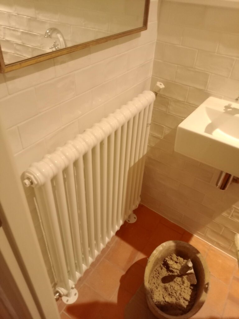 Rénovation de salles de bains dans un mas à Saint-Laurent de Cerdans