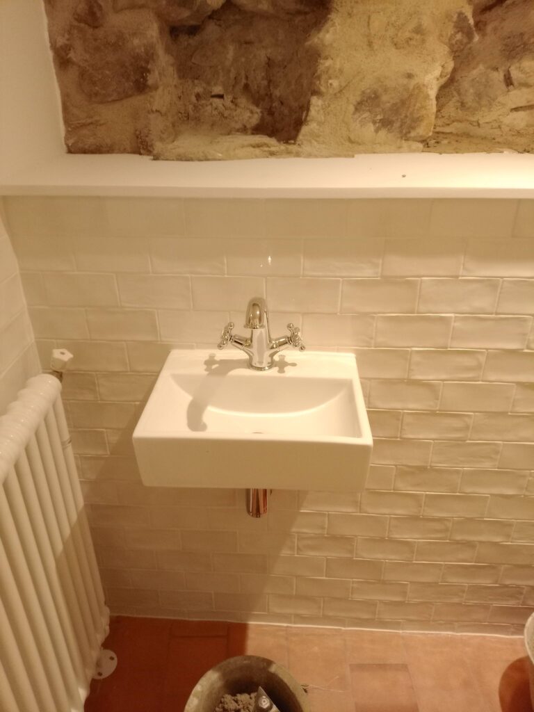 Rénovation de salles de bains dans un mas à Saint-Laurent de Cerdans